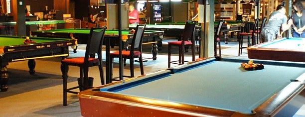 Master Q Billiards and Lounge is one of Sportan Venue List.