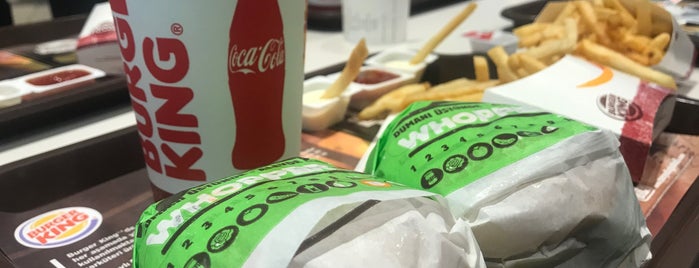 Burger King is one of Gizemさんのお気に入りスポット.
