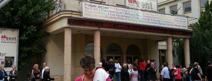 Theater Akzent is one of Locais curtidos por Özlem.