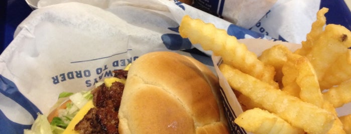 Culver's is one of Ronさんのお気に入りスポット.