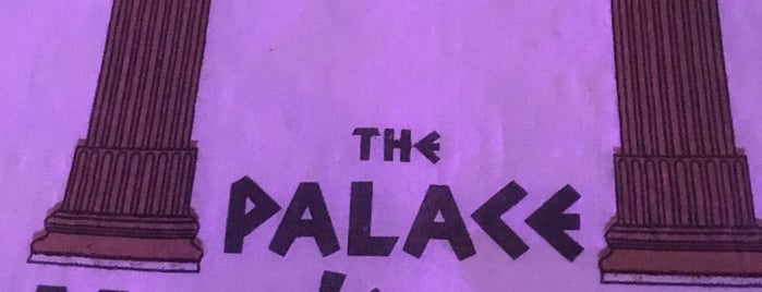 The Palace Men's Club is one of Posti che sono piaciuti a Ron.