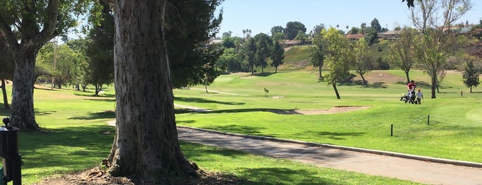 Mission Trails Golf Course is one of Tempat yang Disukai Ron.