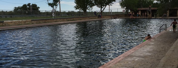 Balmorhea State Park is one of Lieux qui ont plu à Ron.