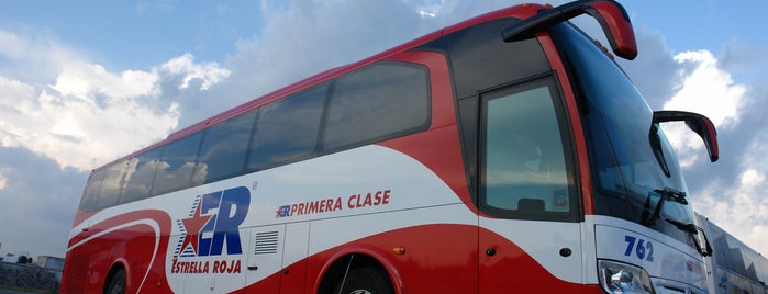 Palmas Plaza is one of PUNTOS DE SALIDA DESDE PUEBLA a MÉXICO DF.