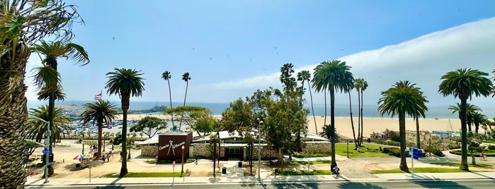 Ocean View Hotel is one of Santa Monica.