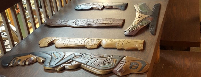 Hill's Native Art is one of Vancouver Spots.