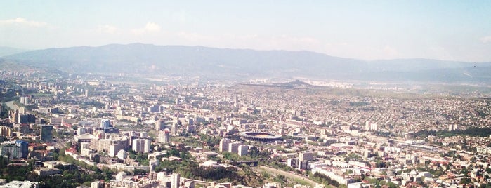 Колесо обозрения is one of Tbilisi.