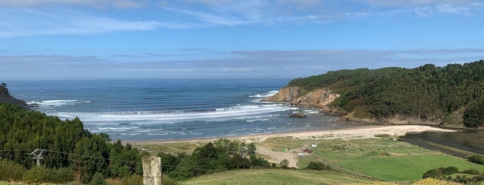 Playa de Cueva is one of Playas del Principado de Asturias.