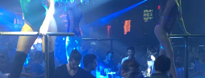 Soho Clup is one of Hhjlş.