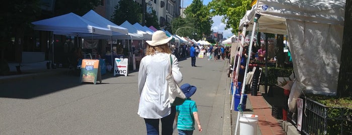 Tacoma Farmers Market is one of VEGAN ADVENTURES.