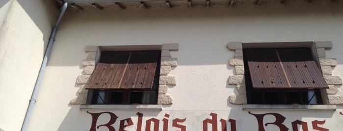 Relais Du Bas Limousin Hotel Sadroc is one of สถานที่ที่ Bernard ถูกใจ.