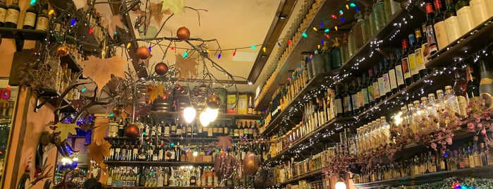 Casa Pachu is one of Oviedo bares 🍻🍸🍹.