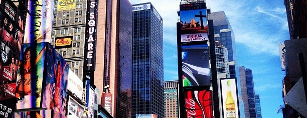 Times Square is one of NYC To do with Wali.