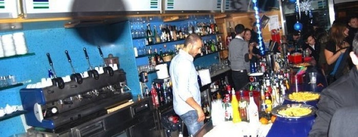 Bar Umberto is one of SALERNO,SA (ITALIA).