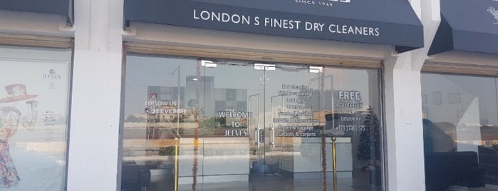Jeeves, London's finest dry cleaners is one of Lugares favoritos de Tamer.