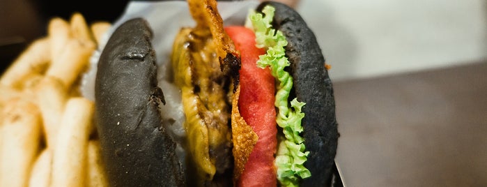 myBurgerLab: HQ is one of KL Burgers.