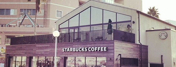 Starbucks is one of Orte, die natsumi gefallen.