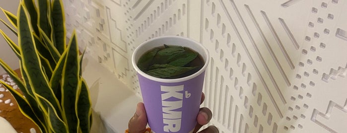 كُمر is one of Tea 🍃.