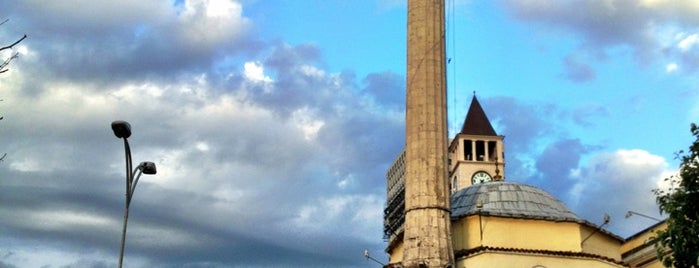 Мечеть Эфем Бей is one of Carl : понравившиеся места.
