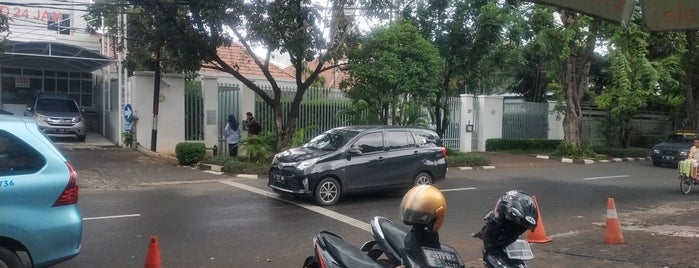 Embassy of the Czech Republic is one of Kedutaan Besar di Jakarta.