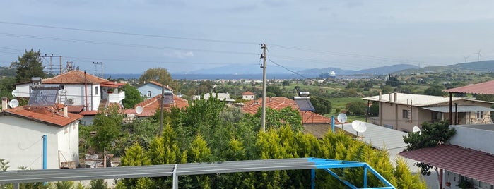 Badem Kahvaltı & Gözleme Evi is one of İzmir.