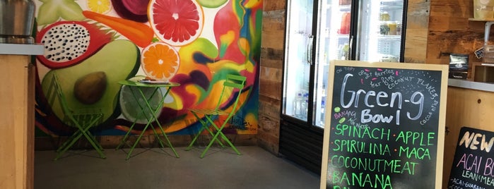 Green G Juice Bar is one of Lugares favoritos de Latanya.