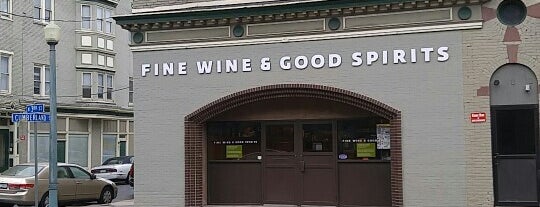 Fine Wine & Good Spirits is one of Locais curtidos por Tierney.