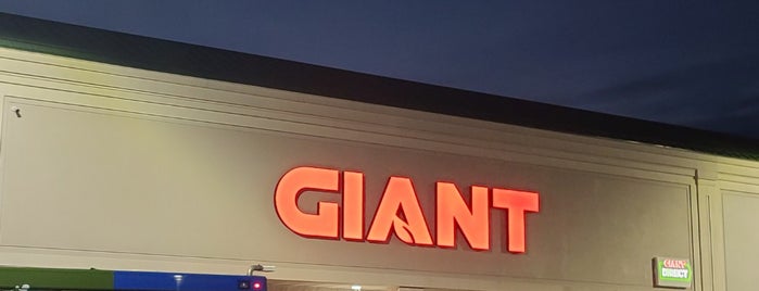 Giant Food Store is one of Shopping.