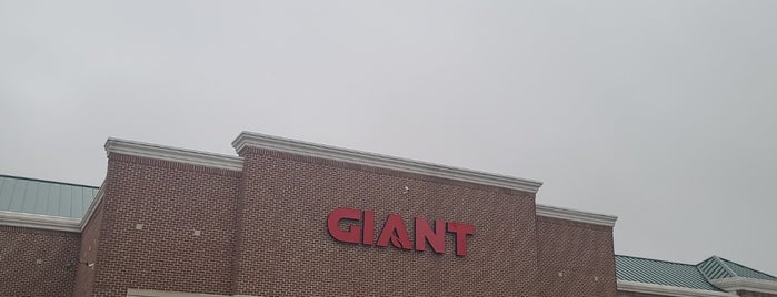Giant Super Food Store is one of My places.