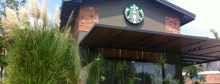 Starbucks is one of Tempat yang Disukai Gilberto.