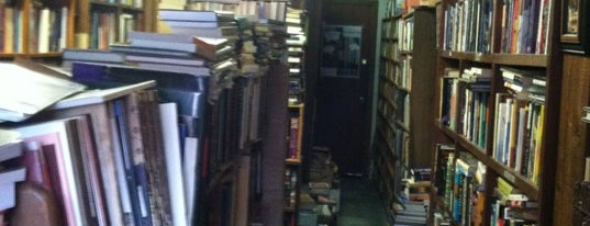 Dauphine Street Books is one of New Orleans Bookshops.