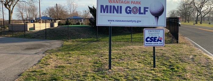 Wantagh Park Mini Golf is one of Anthony : понравившиеся места.