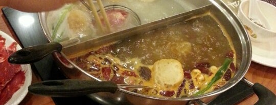 Hot Pot Buffet is one of Lindaさんのお気に入りスポット.