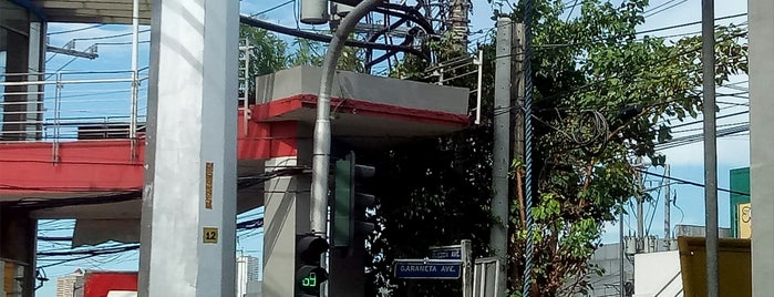 Intersection Araneta Avenue - Quezon Avenue is one of Roads.
