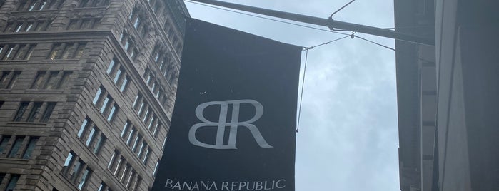 Banana Republic is one of NY nov12.