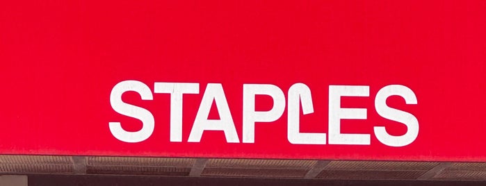 Staples is one of natsumi'nin Beğendiği Mekanlar.