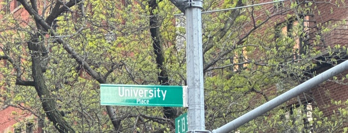 University Place is one of Nueva york.