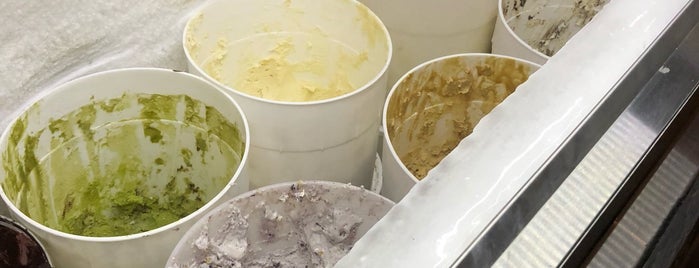 Scoop of Paradise Ice Cream Factory is one of Oahu.