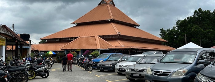 Masjid Kampung Pandan 1 is one of Baitullah : Masjid & Surau.