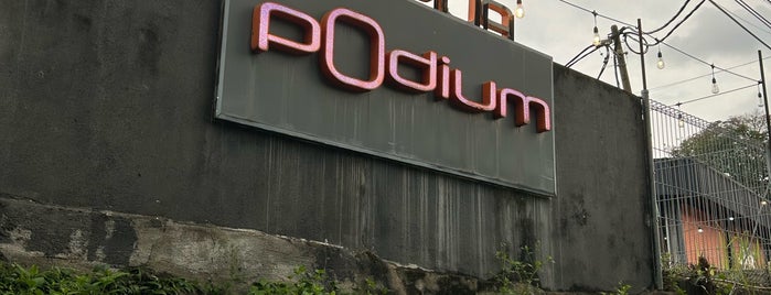 The Podium Penchala is one of makan.