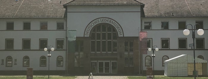 Deutsches Ledermuseum DLM is one of Offenbach.