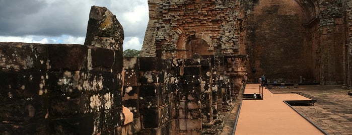 Ruinas Jesuíticas de Santísima Trinidad is one of Lieux qui ont plu à Paula.
