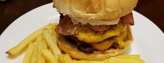 Volcana Burger is one of Diego: сохраненные места.