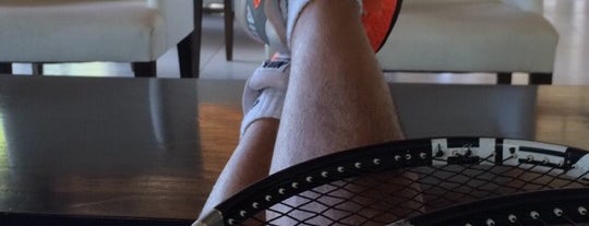 Tenis is one of Marito'nun Beğendiği Mekanlar.