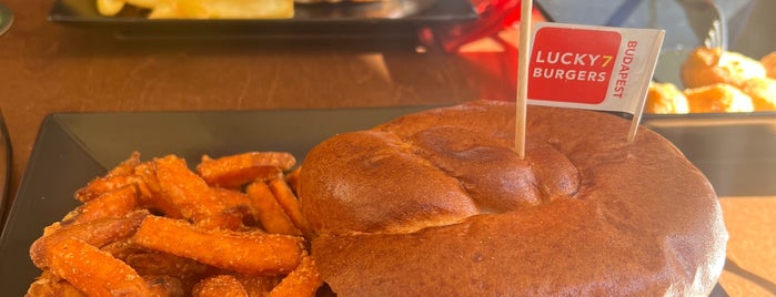 Lucky 7 Burgers & More is one of Budapeşte.