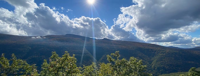 Inspiration Point is one of Denise D. : понравившиеся места.