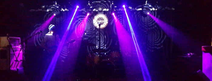 Kirie Music Club is one of Bares.