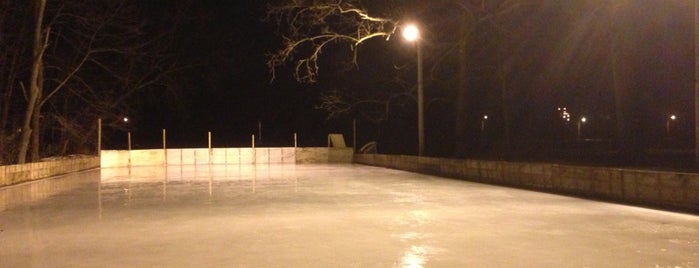 River Valley Park Outdoor Hockey Rink is one of Ames.