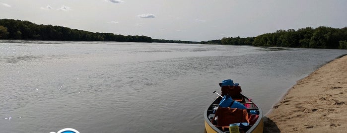 Wisconsin River is one of Lugares favoritos de Consta.