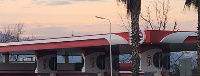 Petrol Ofisi is one of Posti che sono piaciuti a Yılmaz.